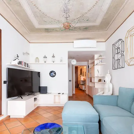 Cosy Two Bedroom Close To Navigli