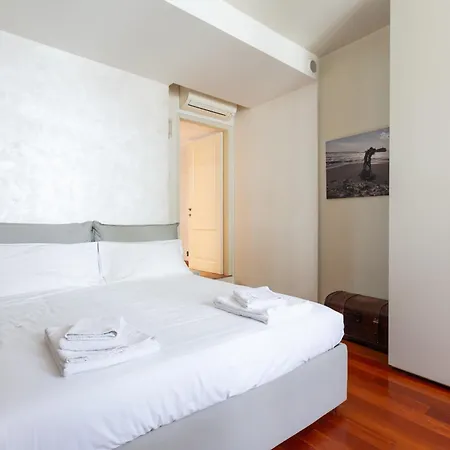 Cosy Two Bedroom Close To Navigli Apartment *