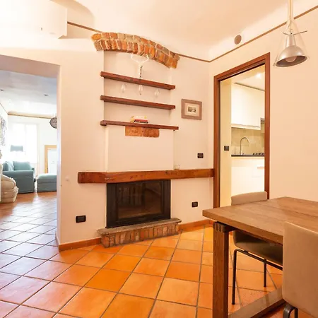 Lägenhet Easytopstay - Cosy Close To Navigli *